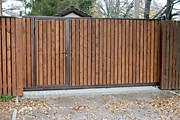 Ворота с заполнением деревянной рейкой